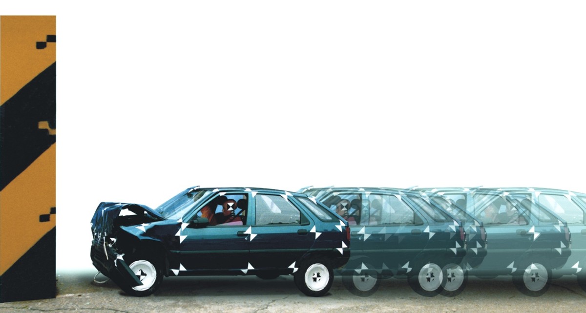 四分之一世纪的品质坚守！神龙“中华第一撞”的历史缘由