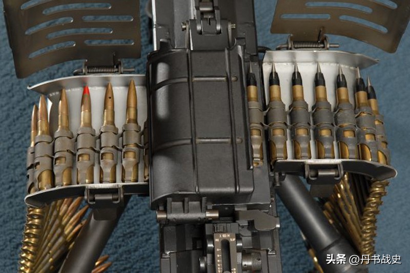 新加坡50mg重机枪,stk50mg机枪