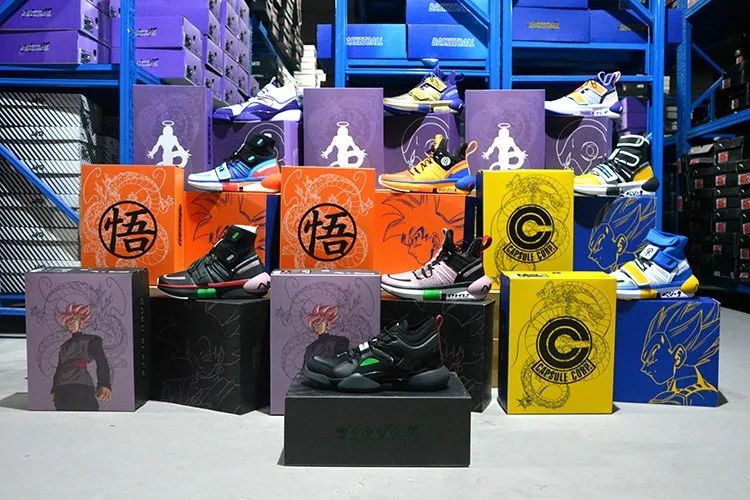 跟动漫联名的休闲鞋都有什么,国货和动漫的联名鞋