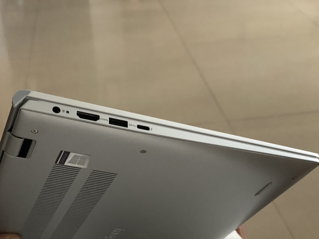 戴尔灵越7400斩蓝,戴尔灵越14-7400评测14.5英寸