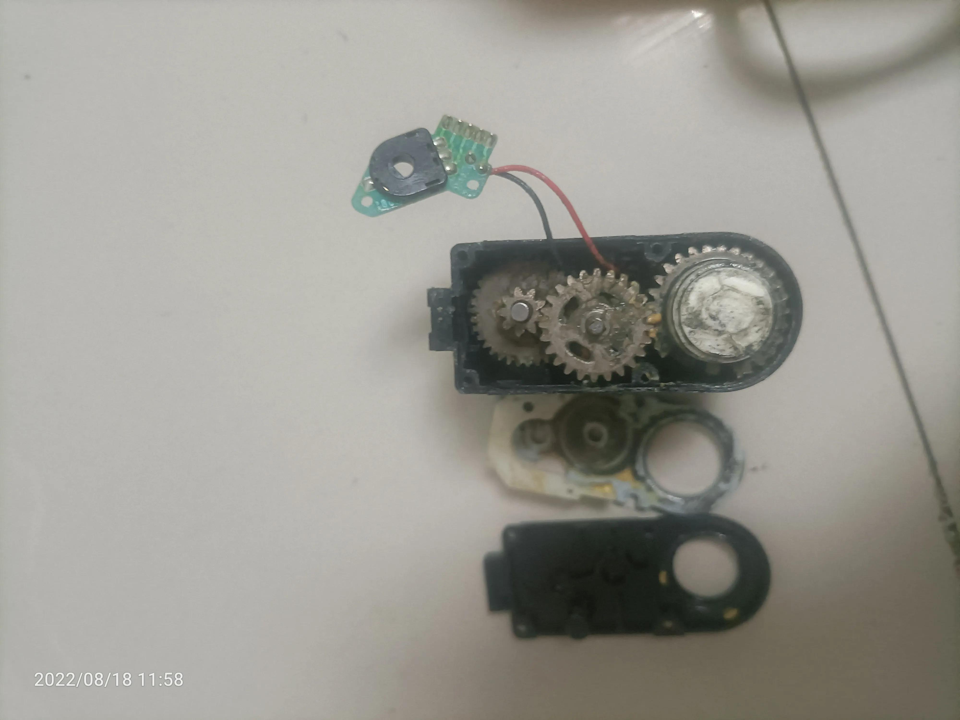 拆卸智能马桶盖的视频,智能马桶维修翻盖电机怎么拆卸