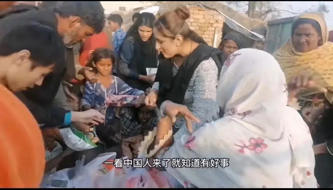 巴基斯坦老头娶二十岁老婆,北京60岁大叔娶26岁巴基斯坦媳妇