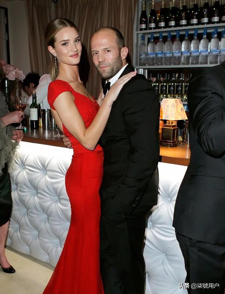 杰森斯坦森光头电影完整版,杰森斯坦森美国最帅的男人