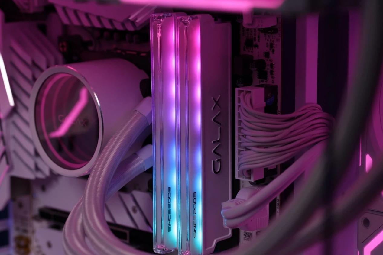 rtx4090显卡影驰,影驰20周年4090碳纤维