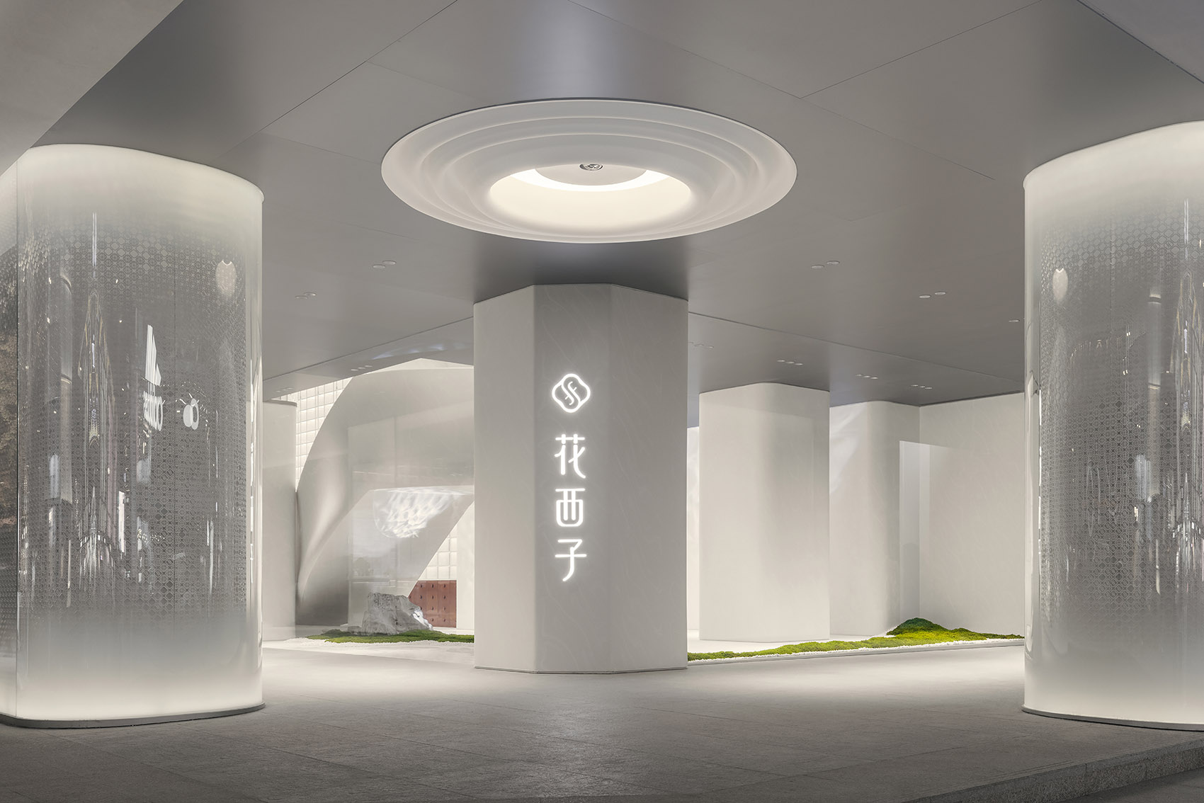 国货之光~花西子全球首店~装修实景图