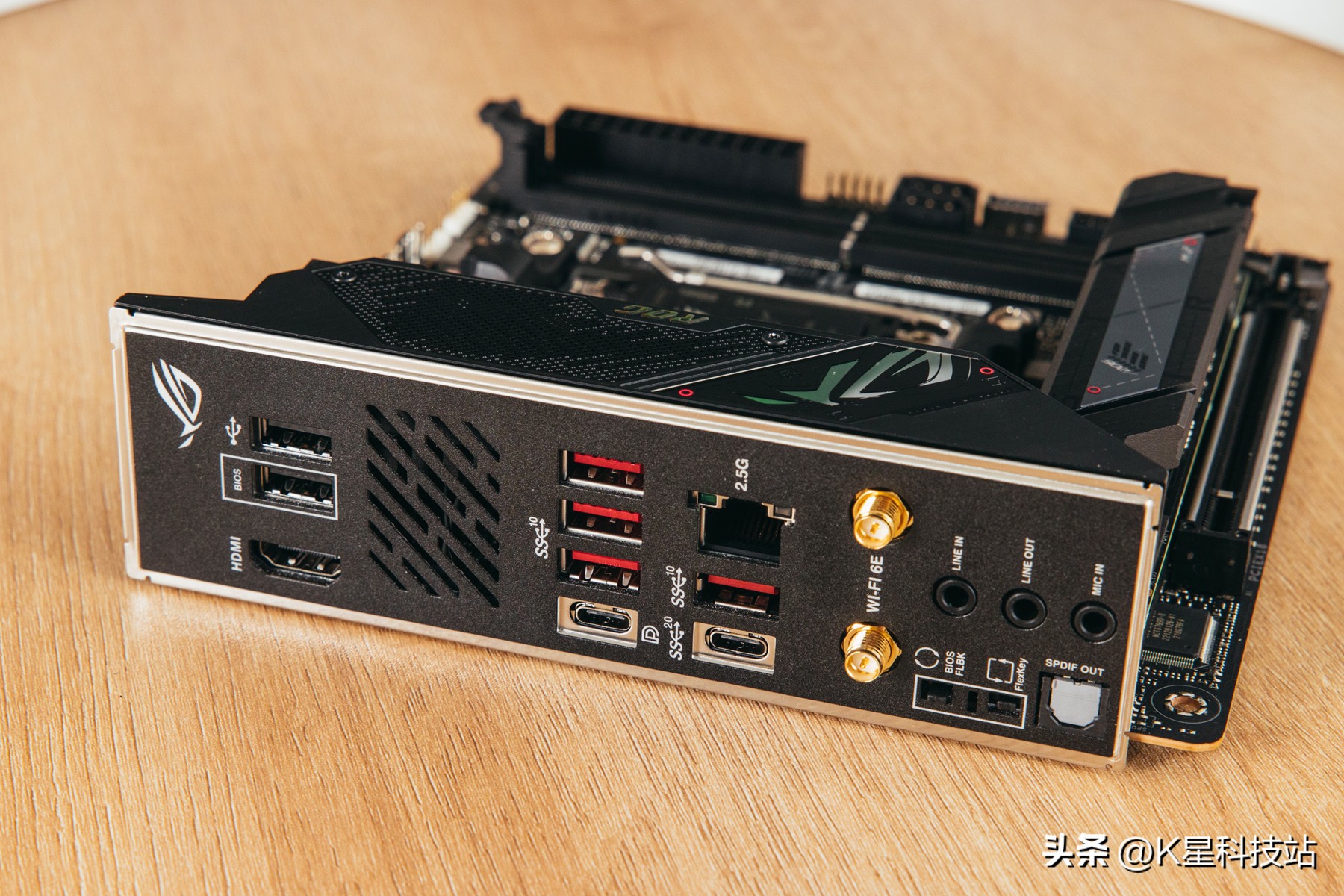 鍗庣strixb650e,鍗庣strixb250hgaming瑁呮満