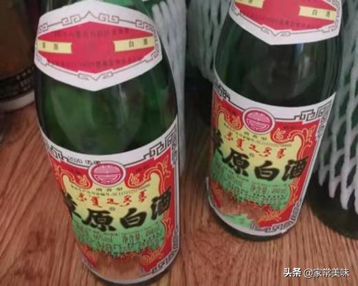 内蒙古请客用酒酱香型白酒,内蒙酒桌都喝什么酒