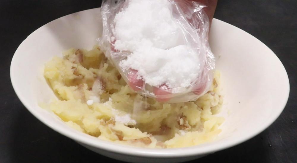 家里有蟑螂和虫子怎样能彻底消灭,家里有蟑螂教你一招全部消灭