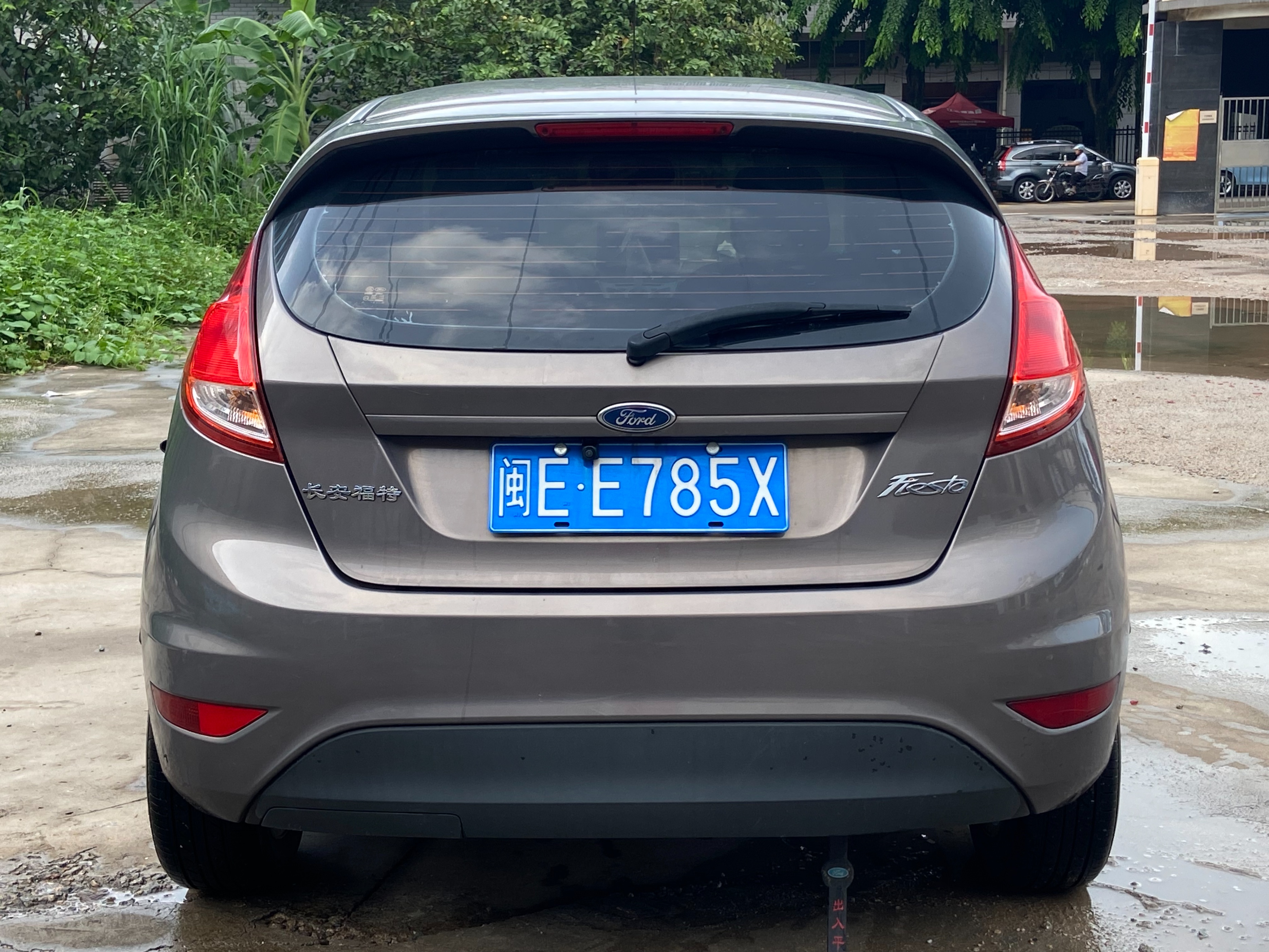 福特嘉年华13年手动二手车价格,2011年福特嘉年华二手车多少钱