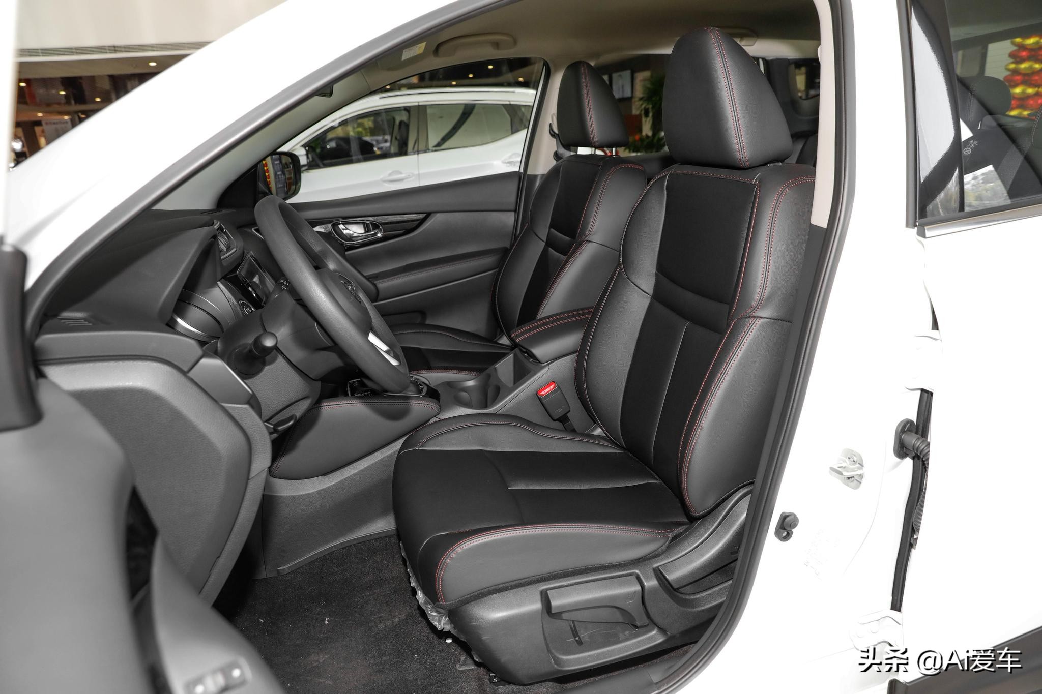 2017日产逍客2.0自动挡suv,大排量低油耗的家用轿跑