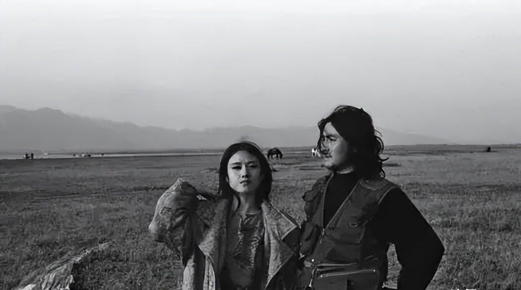 杨丽萍生活起居需要男助理照顾,杨丽萍的生活问题怎么解决