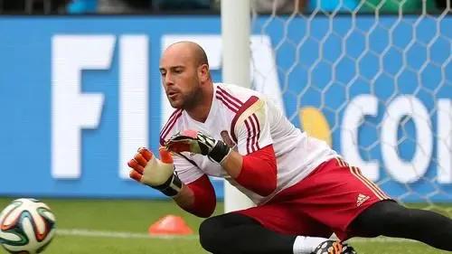 门将雷纳什么水平,雷纳门将训练