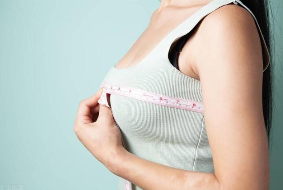 注意这8种女性容易被乳腺癌缠上,长期穿内衣对乳腺有损伤吗
