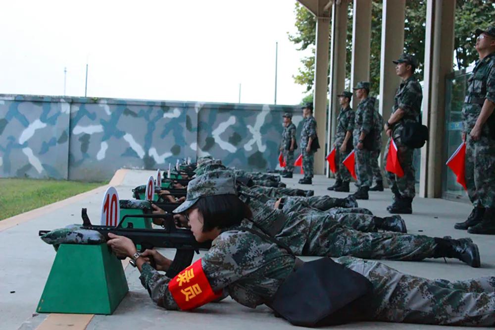 蓉城“红旗台站”，一所年轻的“精英学院”