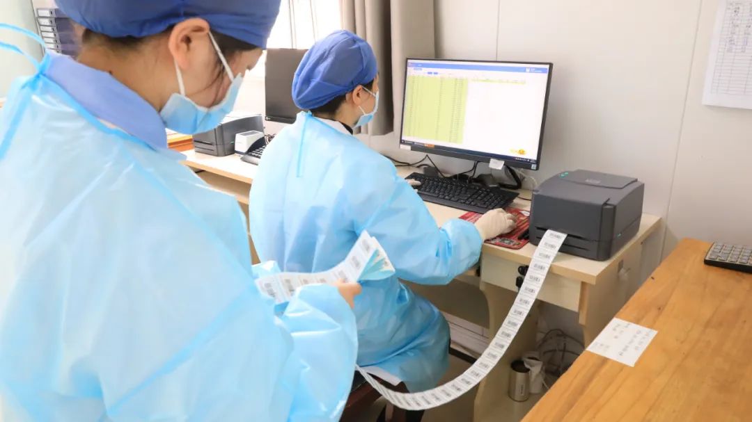 濮阳县人民医院：角落盛开英雄花