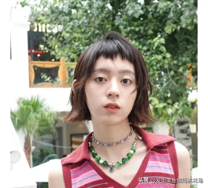 眉上刘海怎么剪,凌乱的眉上刘海