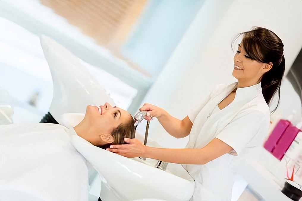 史上最全的坐月子秘笈收藏了吧,非常实用的坐月子知识