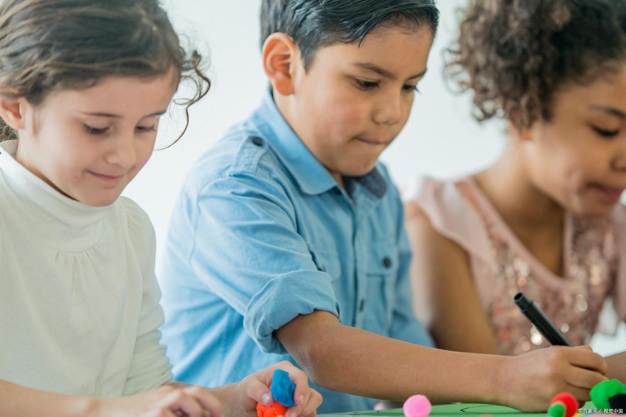 10岁孩子眨眼怎么治疗,孩子总是眨眼睛怎么办小妙招