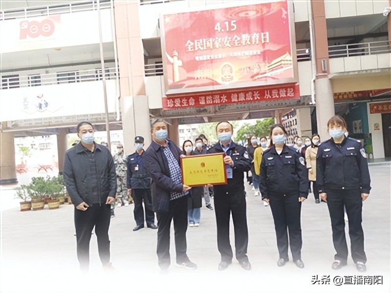 校园反恐防范与应急工作先进单位,开展校园反恐演练筑牢安全堡垒