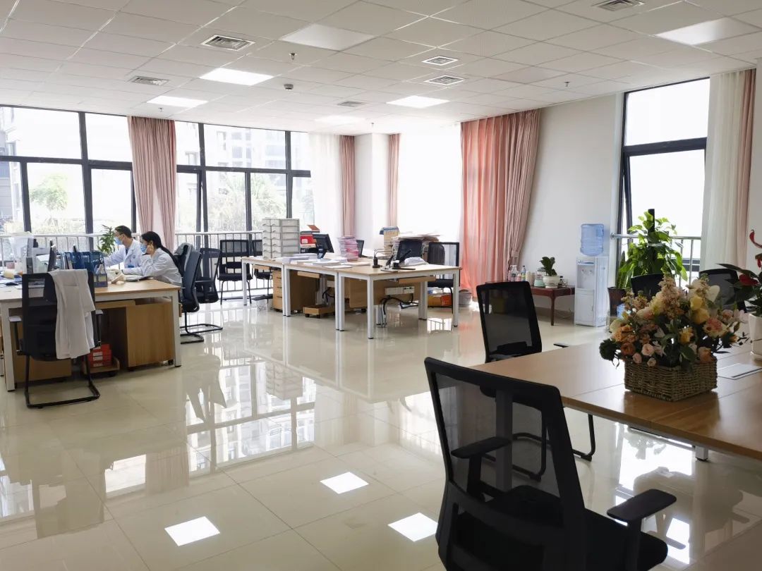 各个医院出院结算窗口的温馨提示,住院部探视温馨提示