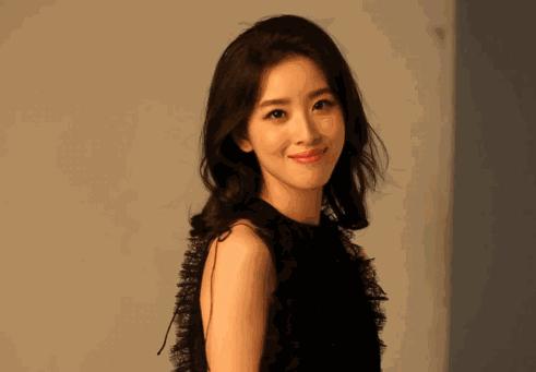 从奶茶小妹到红酒女人的蜕变,奶茶妹妹给我们女人的启发