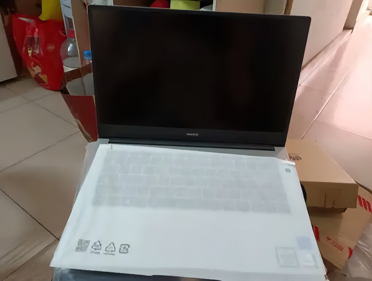 华为最轻薄轻便的笔记本电脑,华为笔记本电脑方便携带轻巧便携