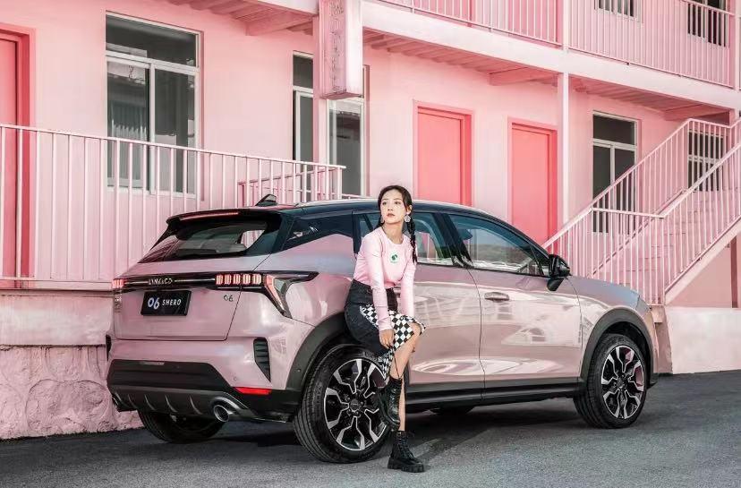 情人节女朋友要送花送什么,情人节给女朋友送花时说些什么