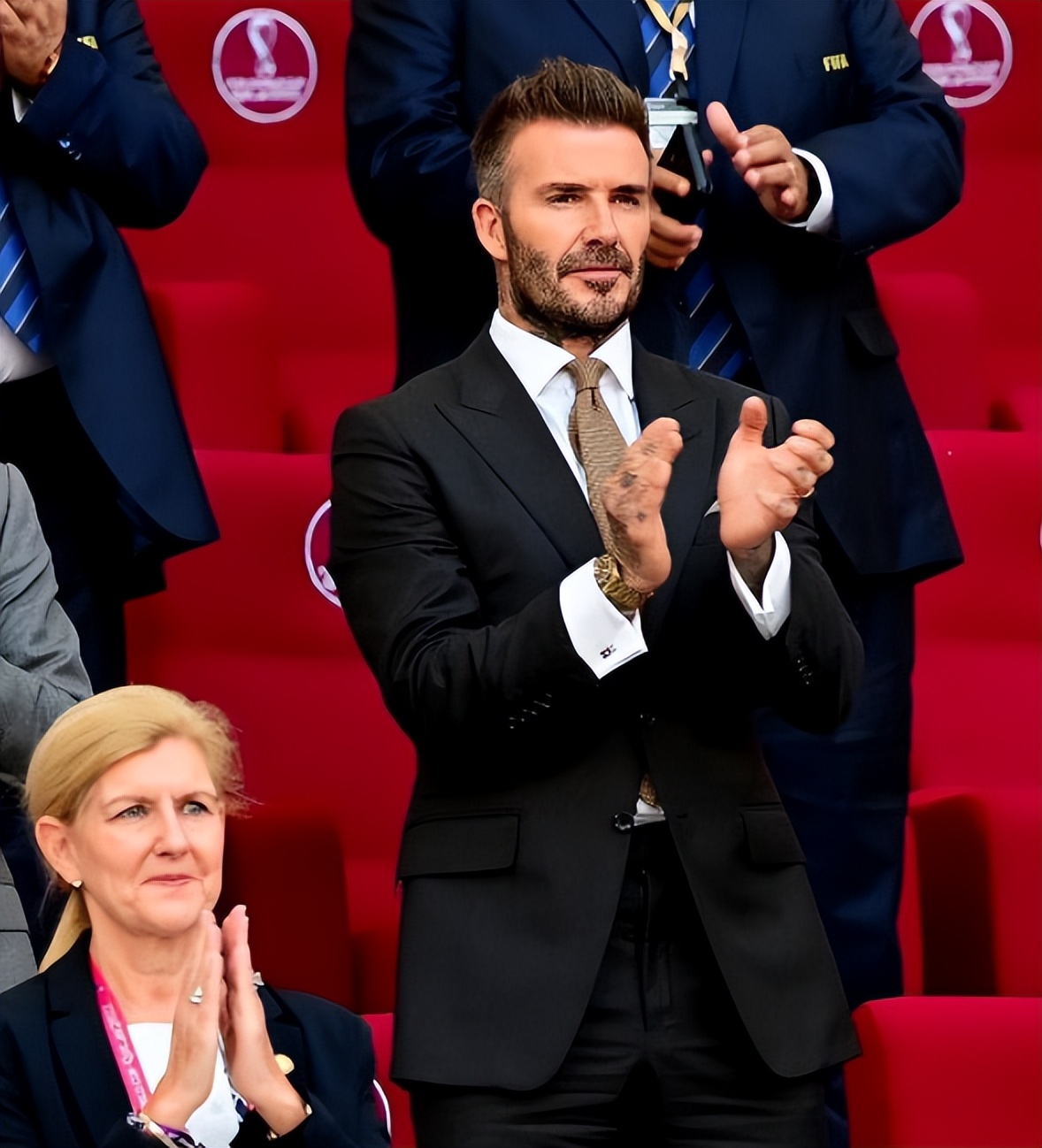 贝克汉姆梅西c罗,贝克汉姆外遇贝嫂坚强