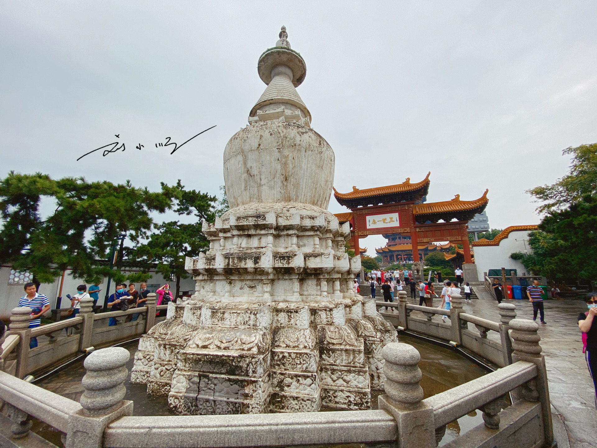 武汉白塔,黄鹤楼佛教喇叭塔