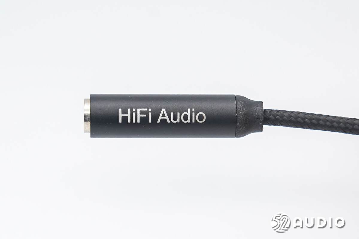 iLuvUSB-Cto3.5mm转换器拆解，高保真音频，24bit/96kHz分辨率