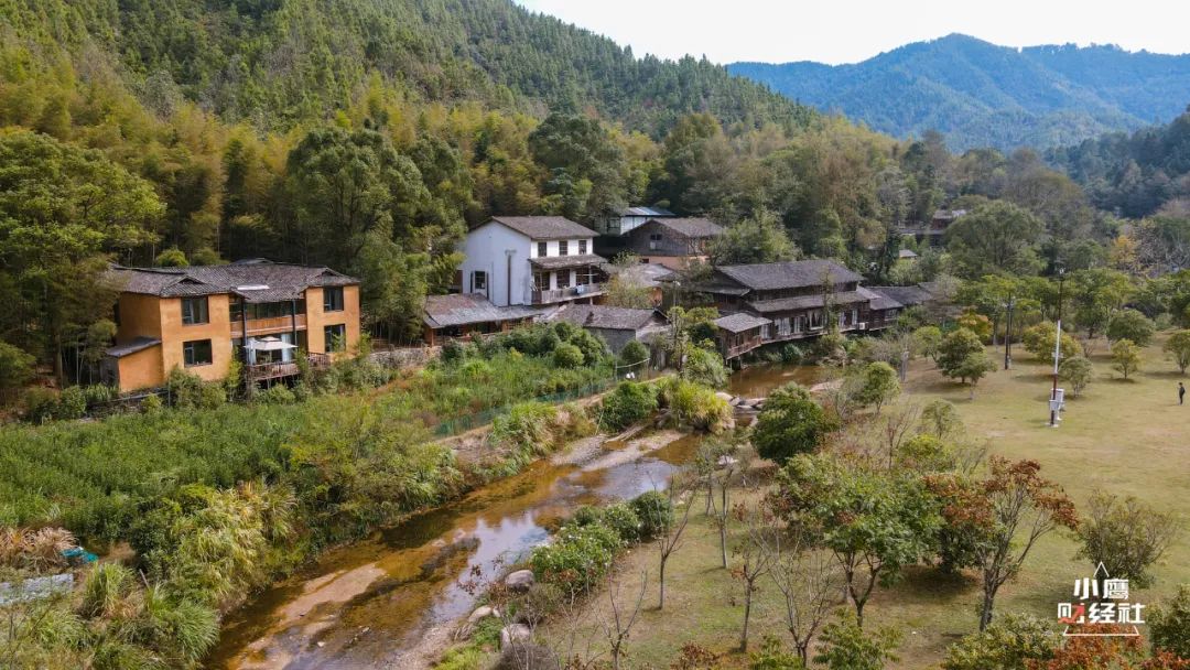 景德镇所有东西都是陶瓷的,景德镇所有的东西都跟瓷器有关系