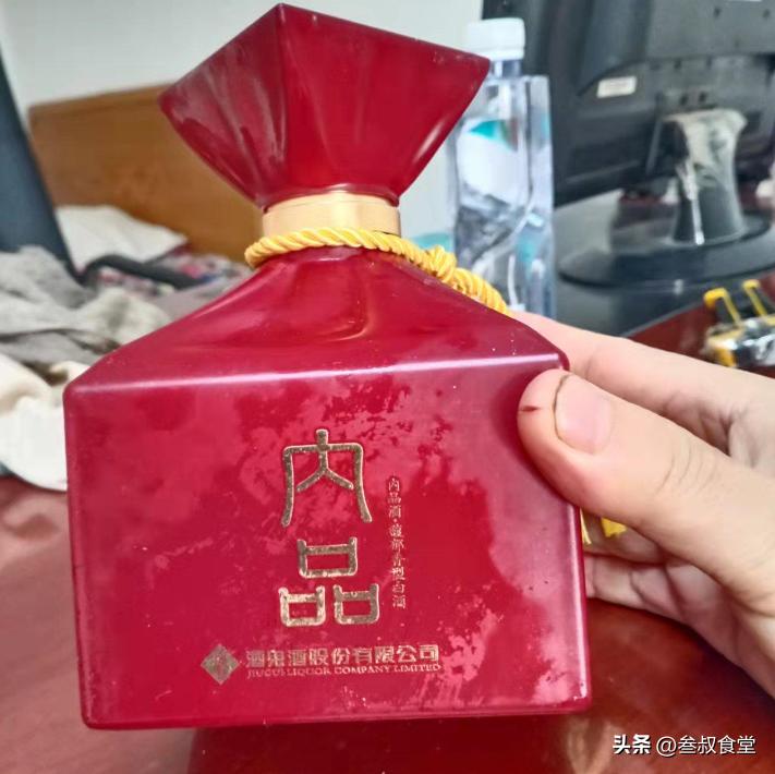 老酒鬼都不知道的6个白酒冷知识,推荐几款好喝不上头的白酒