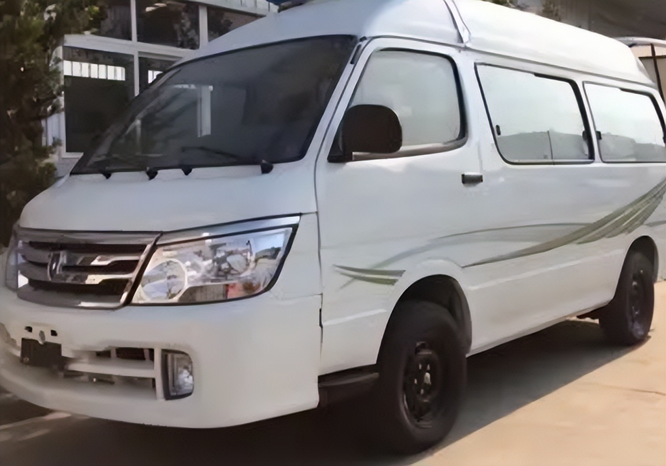 陕西男子一连三天梦见亡妻求救,男子十天连续梦见亡妻打开棺木