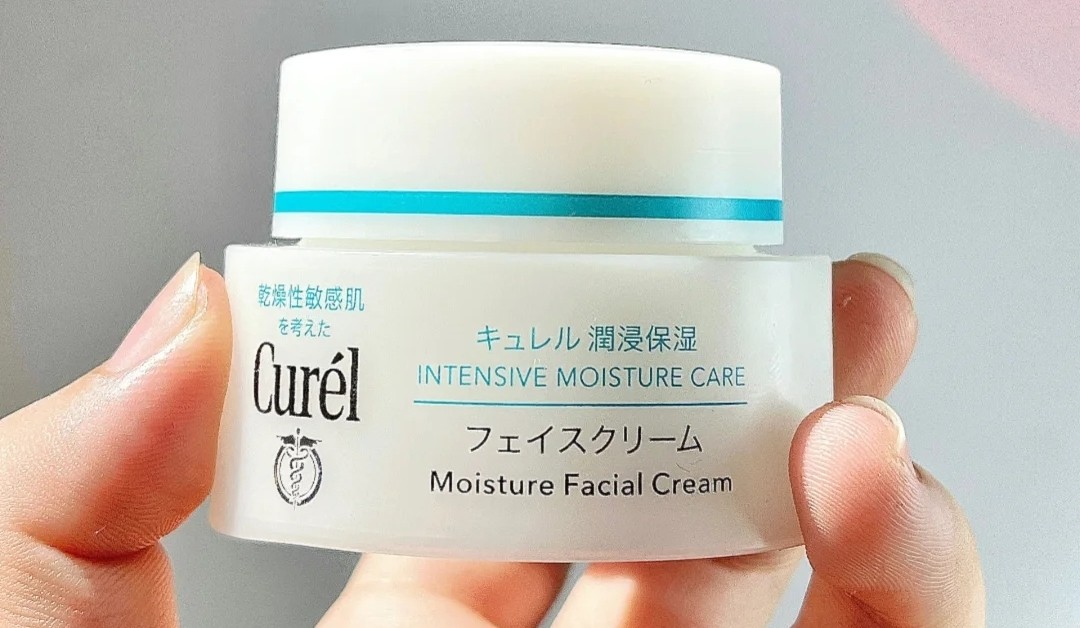 面霜保湿不油10多块钱,面霜百元以下推荐