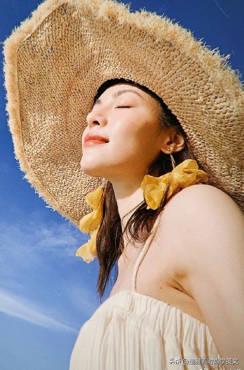 夏日氛围感女生照片,夏日女孩氛围感