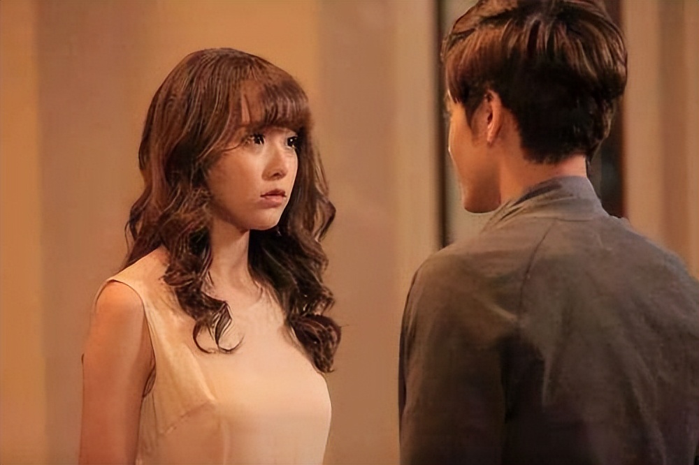 校花的贴身高手作者每月拿多少,二次元校园校花的贴身高手