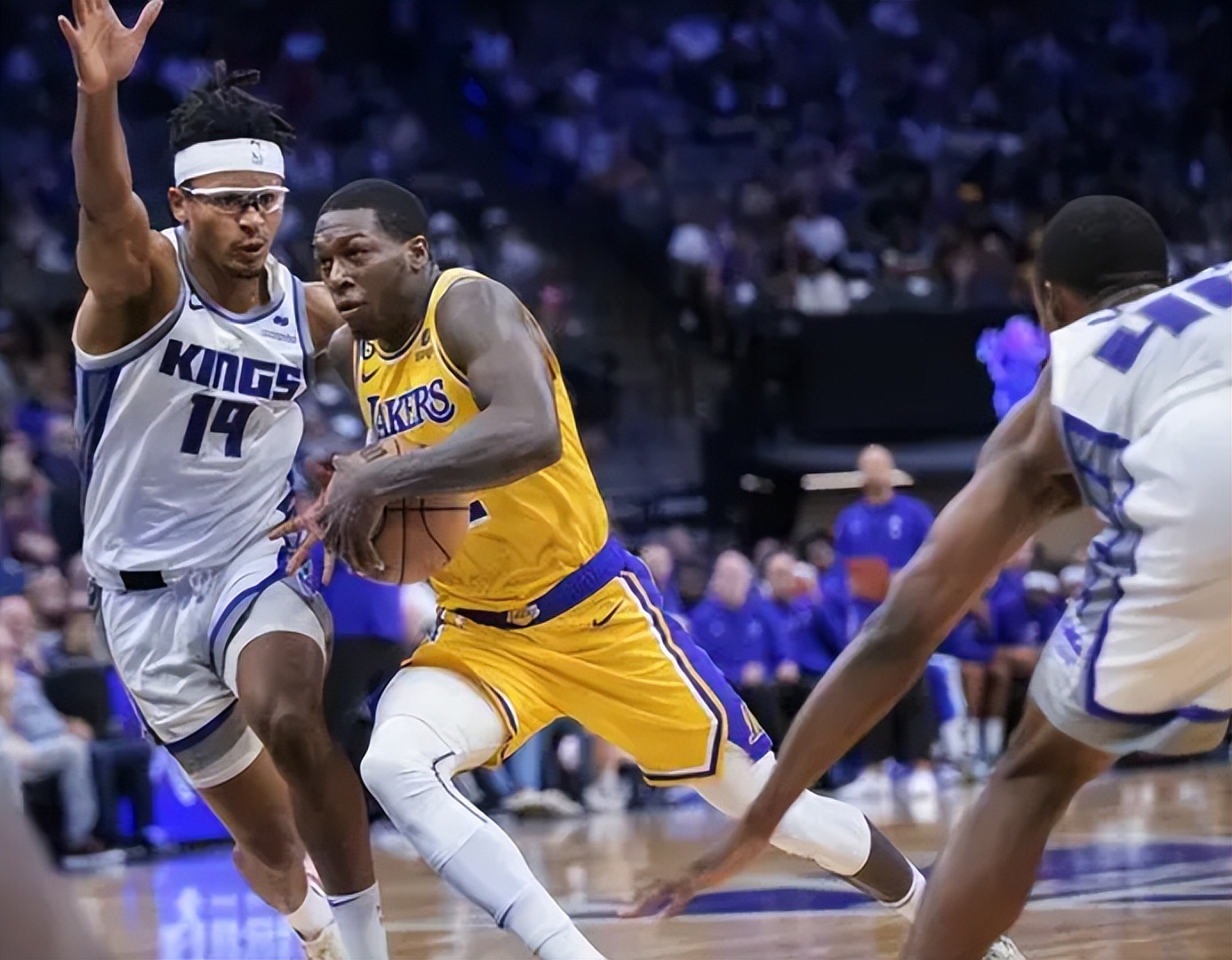 告别国王19号，尼日利亚斗士基马·莫内克