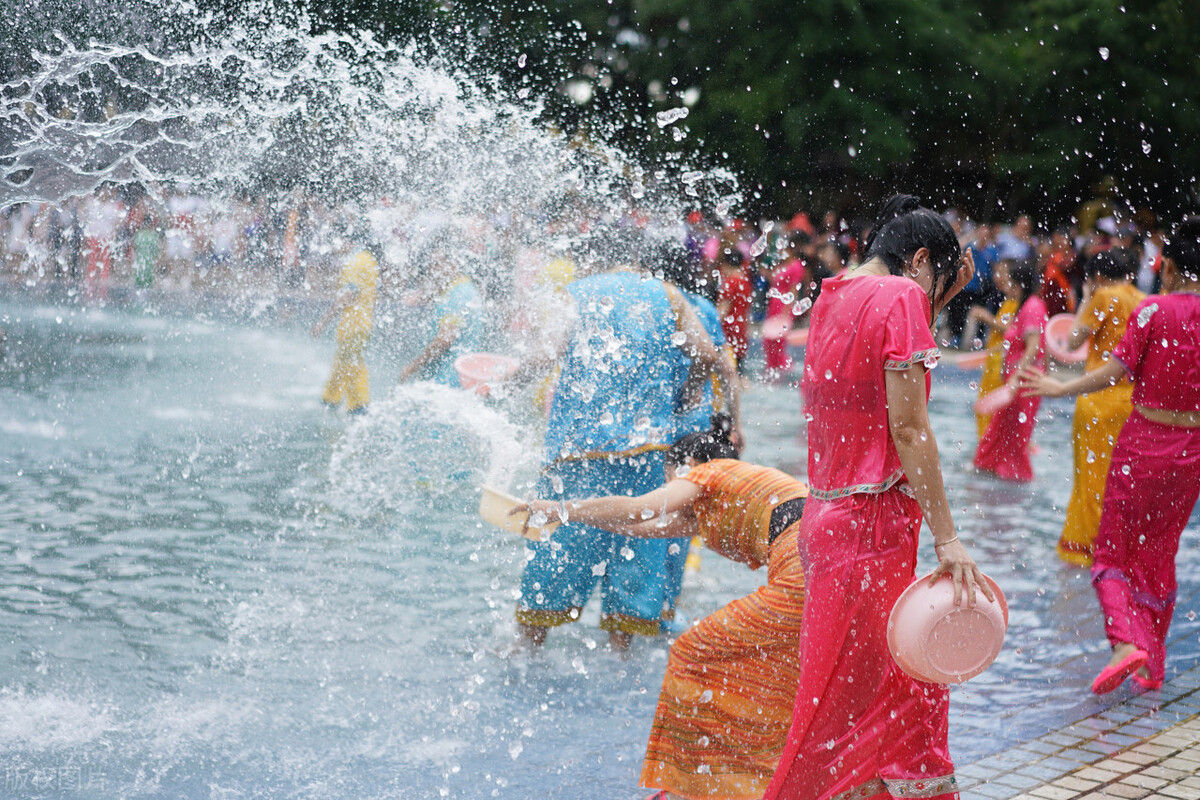 春节去云南哪里游玩有特色,春节除了云南还有哪里好耍