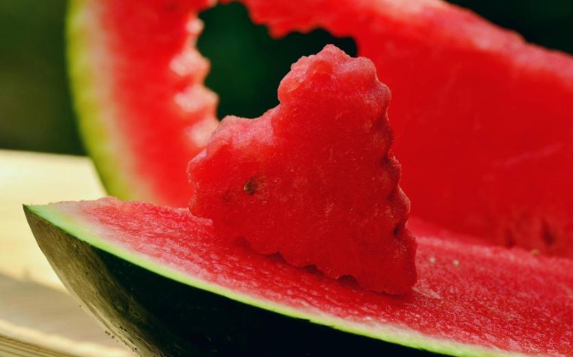 韩国一个西瓜折合成人民币多少钱,韩国西瓜价格人民币