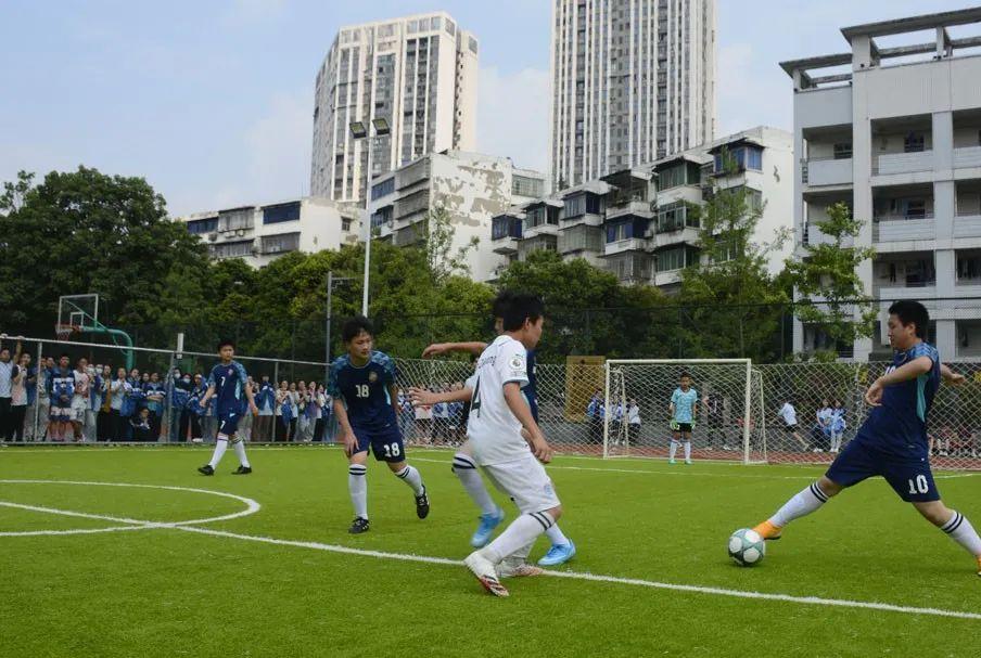 喜迎二十大，拼搏绿茵场——建华中学2022年校园足球联赛开幕
