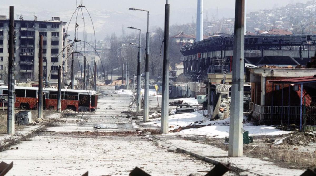 残酷的波黑战争：*杀屠**闻名世界，手段堪比纳粹，一半人口沦为难民