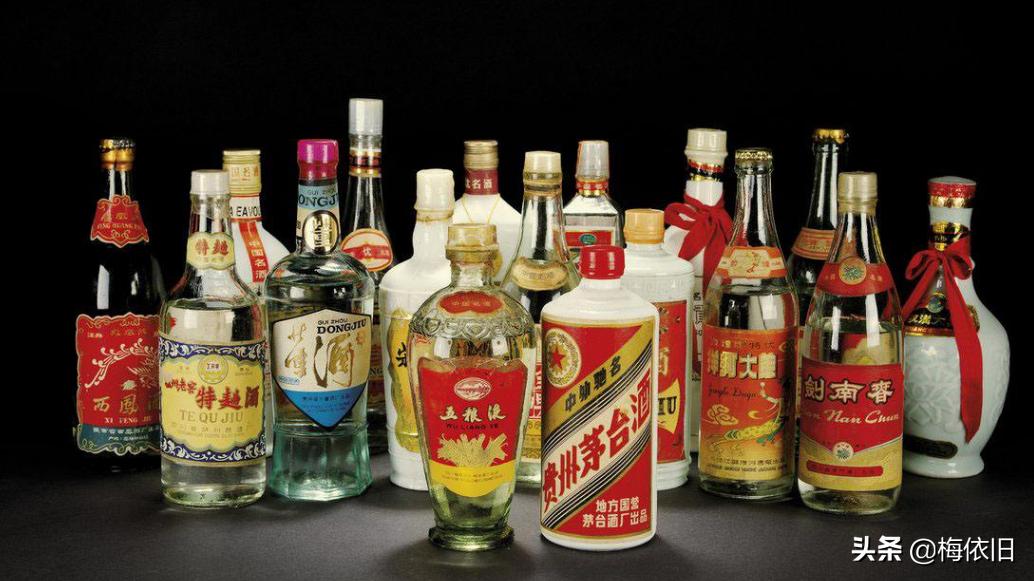 月薪几千块别想茅台了！这5款白酒，都是200块左右的优质纯酿酒