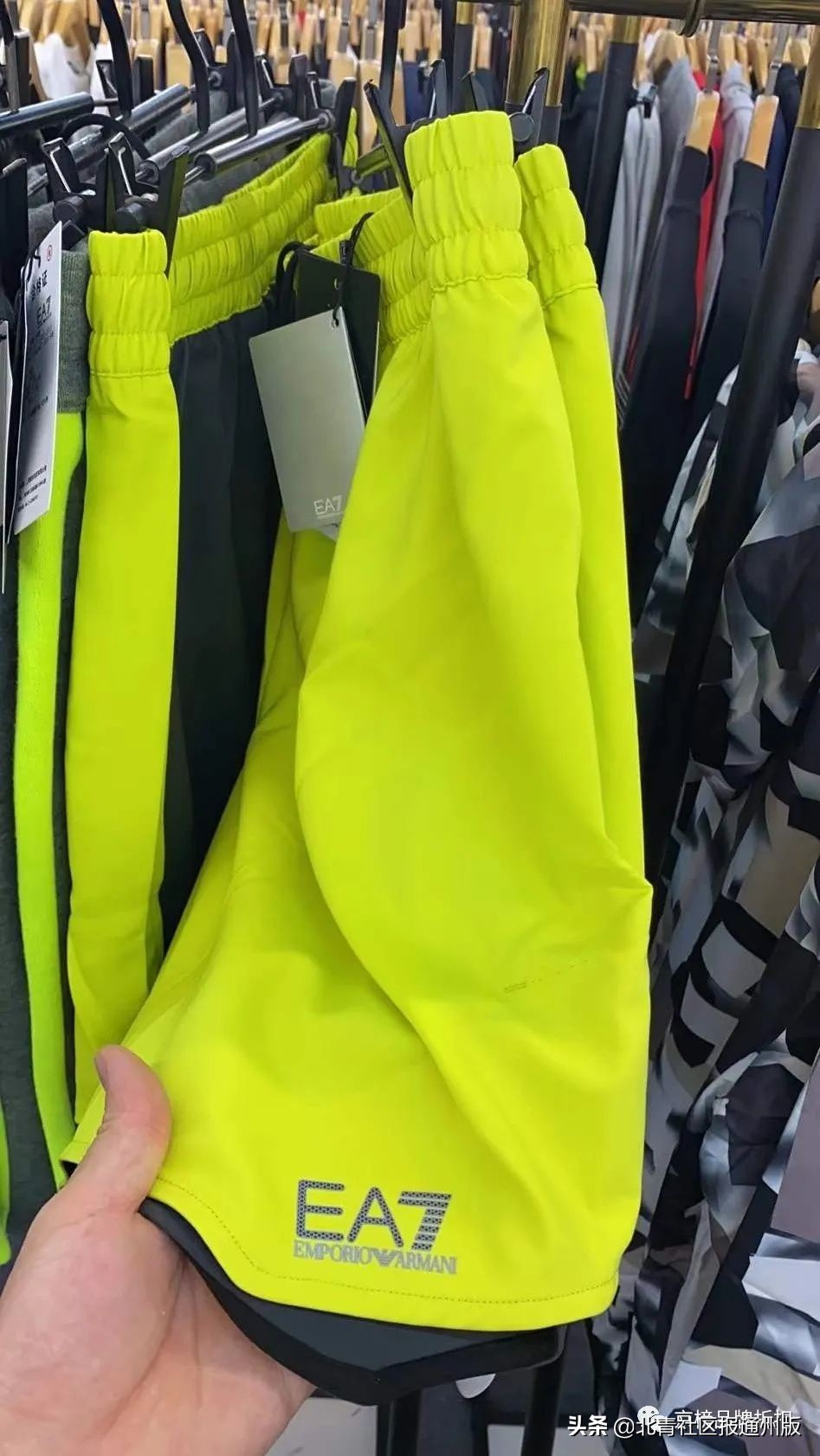 nike阿迪正品折扣专卖店,nikeadidas直播