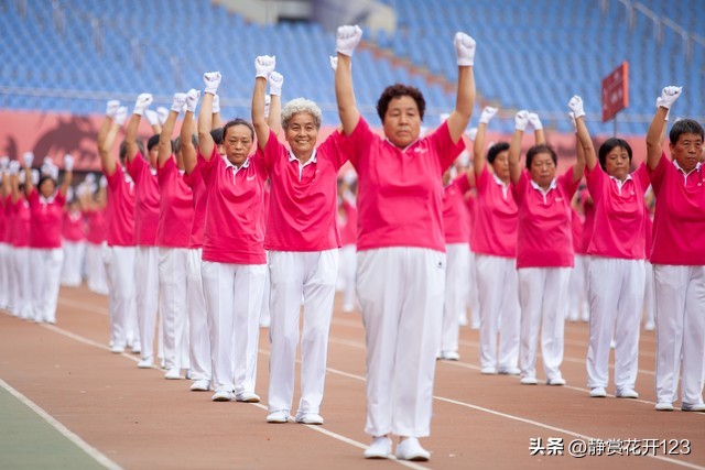 退休后适合哪些运动锻炼身体,退休后做什么运动比较好