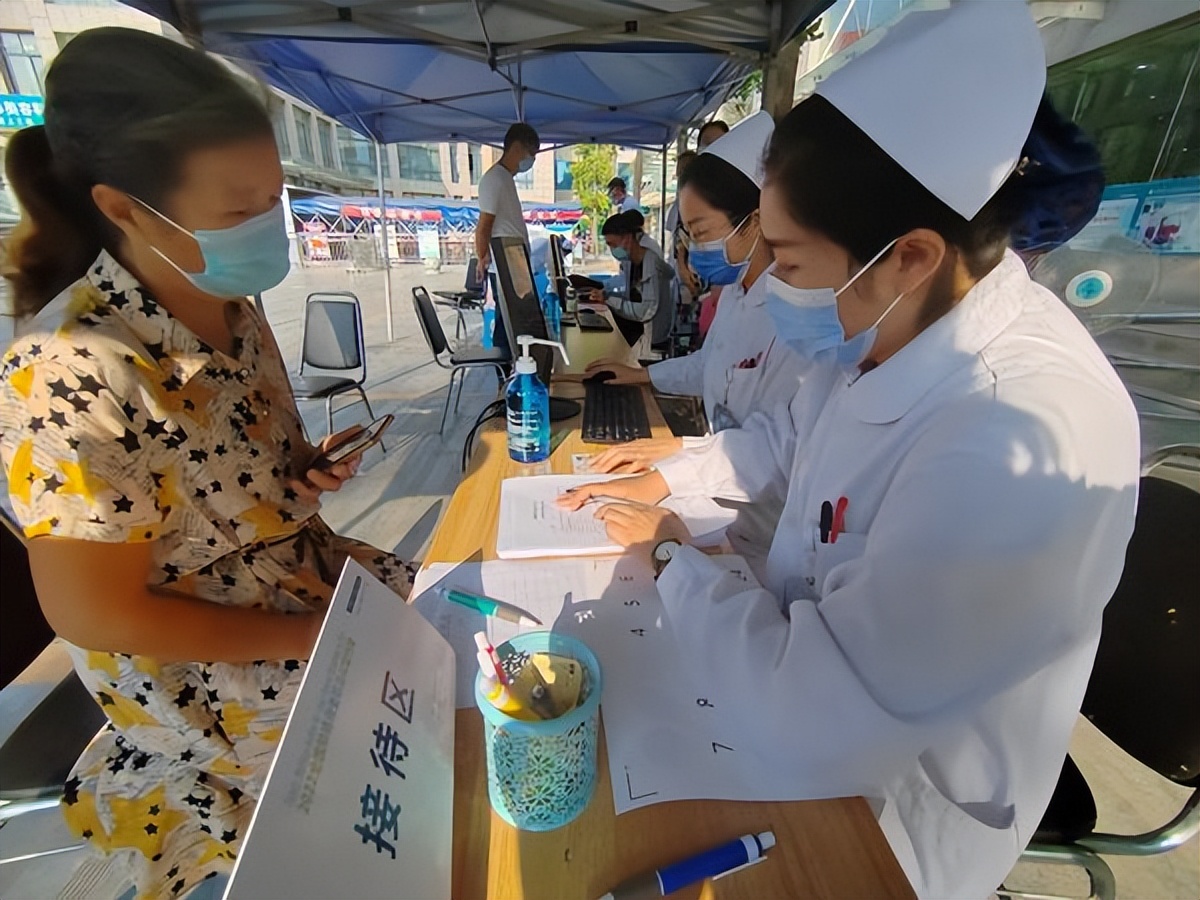 肺癌防治筛查先行,郑州市开展免费肺癌筛查