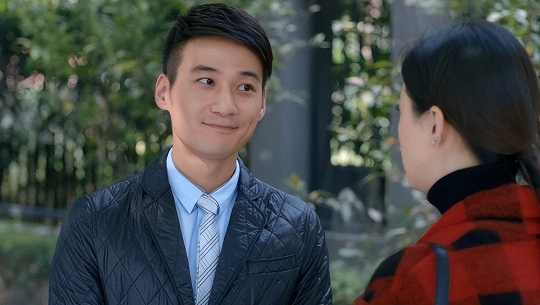 欢乐颂樊胜美王柏川吵架生意失败 (欢乐颂樊胜美带王柏川来到家里)