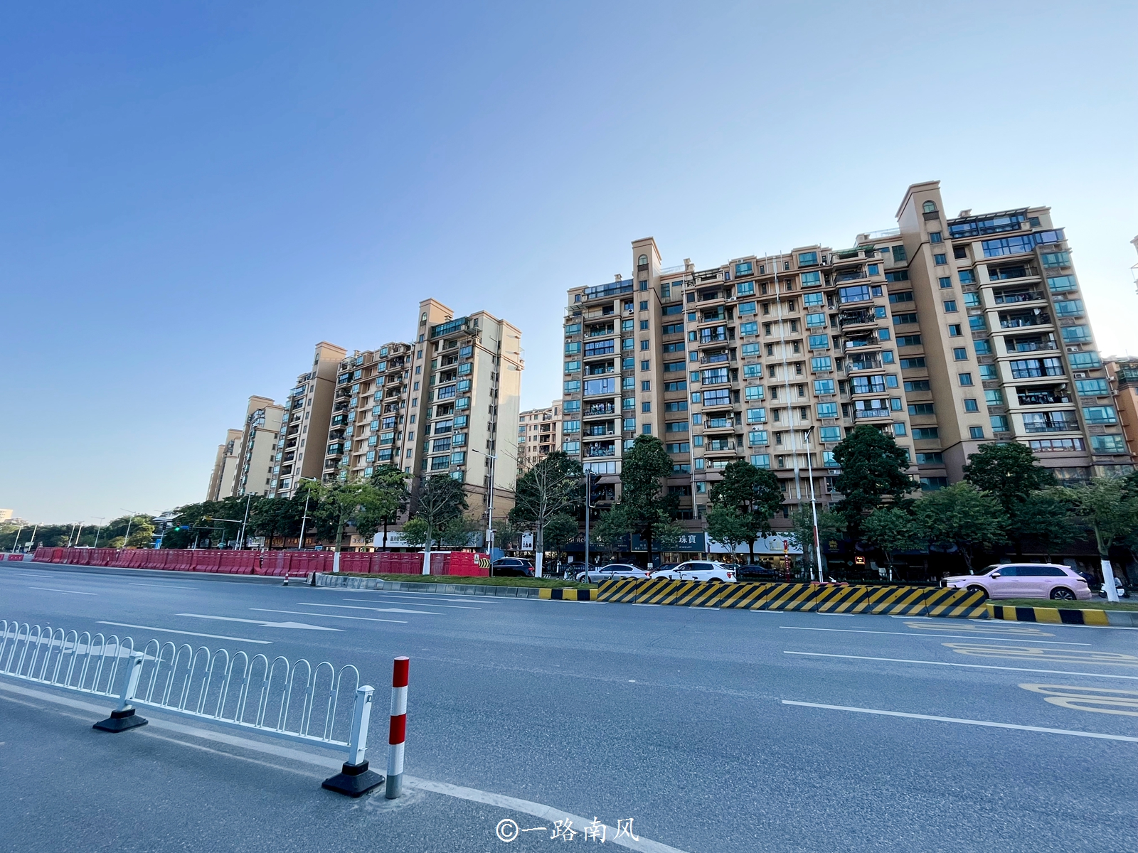 花都在广州哪里最好,广州花都离这里多远