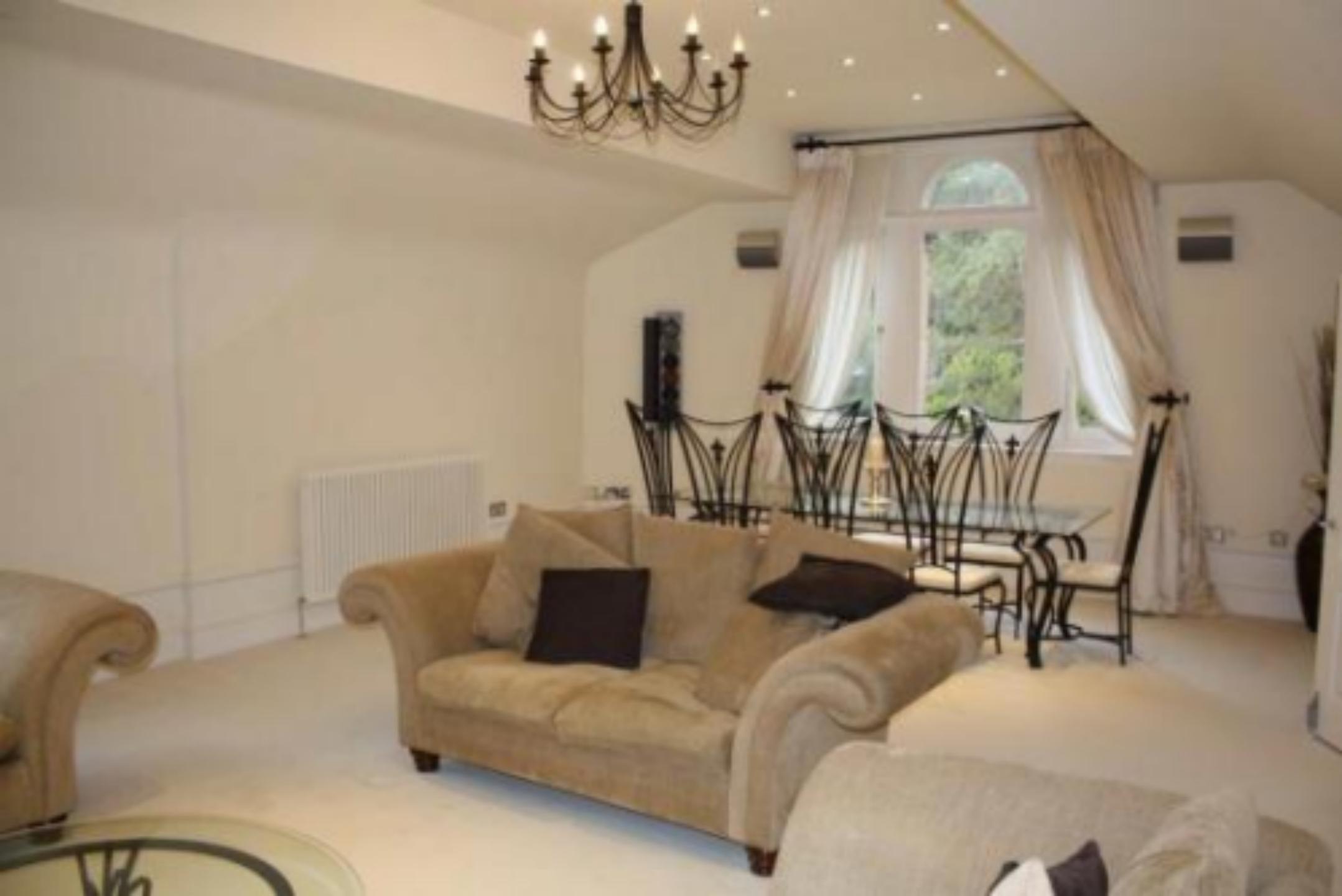 贝克汉姆和c罗谁有钱,贝克汉姆和c罗谁商业价值大