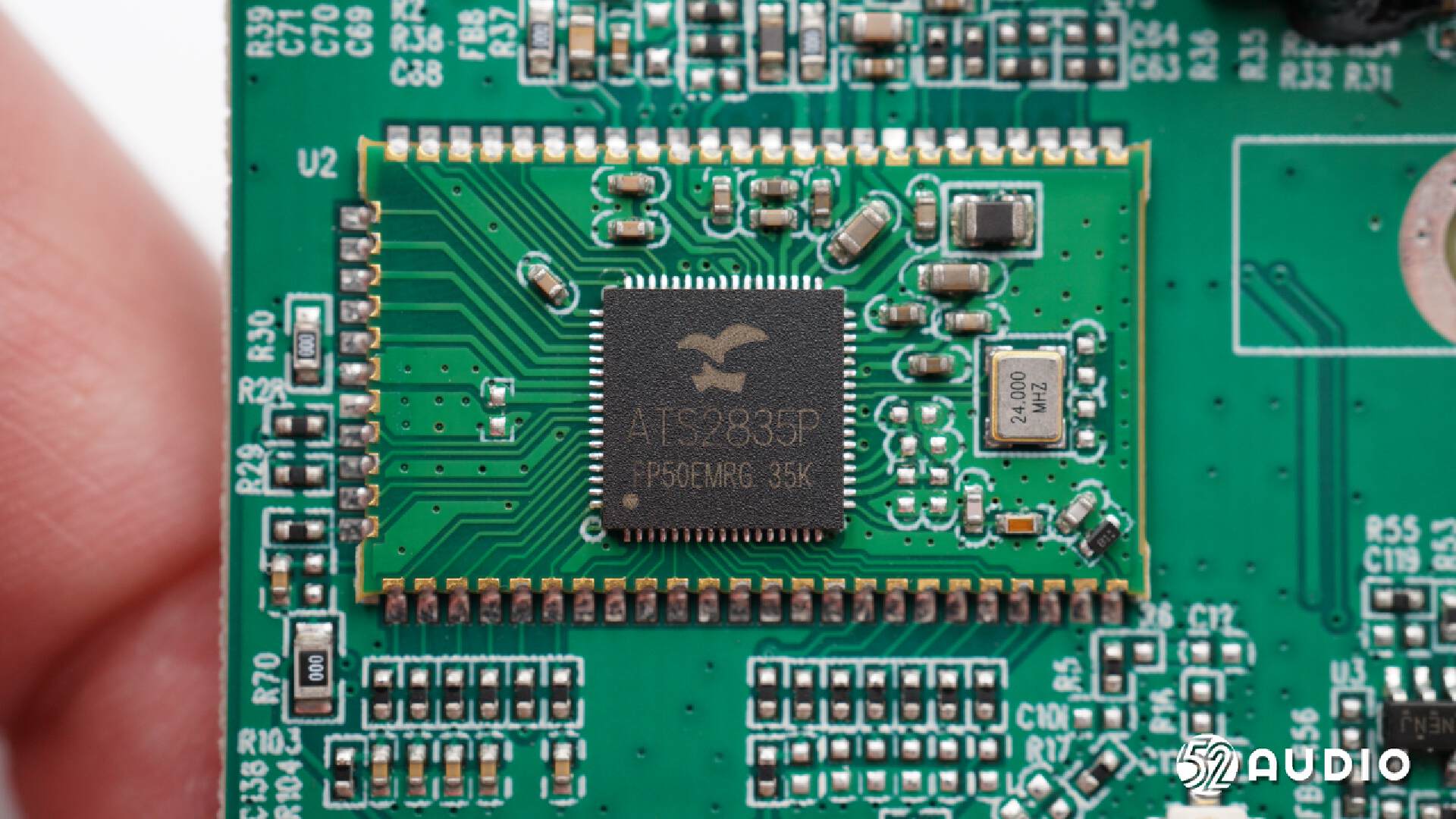 雷蛇天狼星v2专业版,razer雷蛇利维坦巨兽v2和天狼星v2