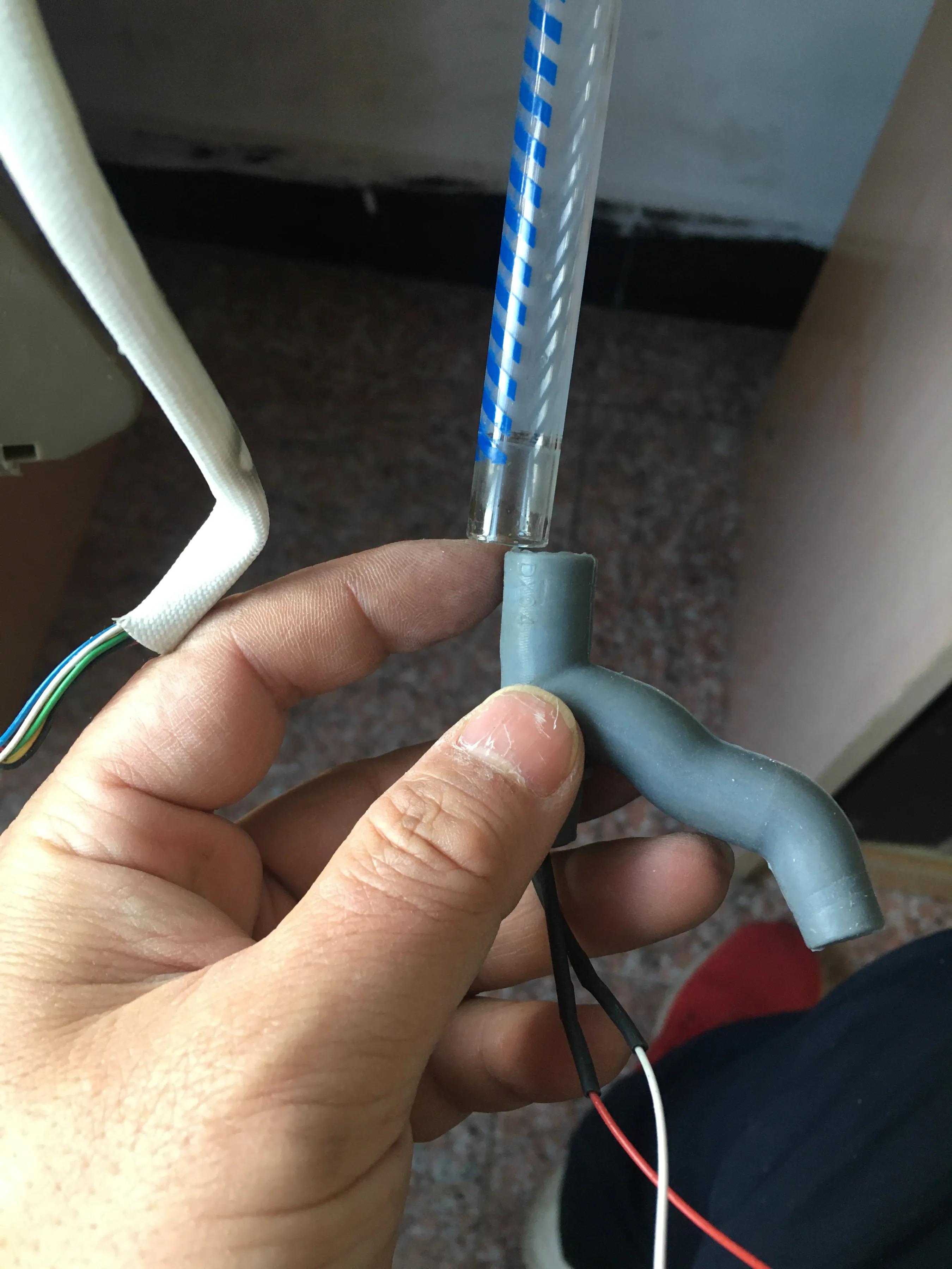 skg电热开水瓶维修教程,skg电热水壶弹簧盖弹起损坏